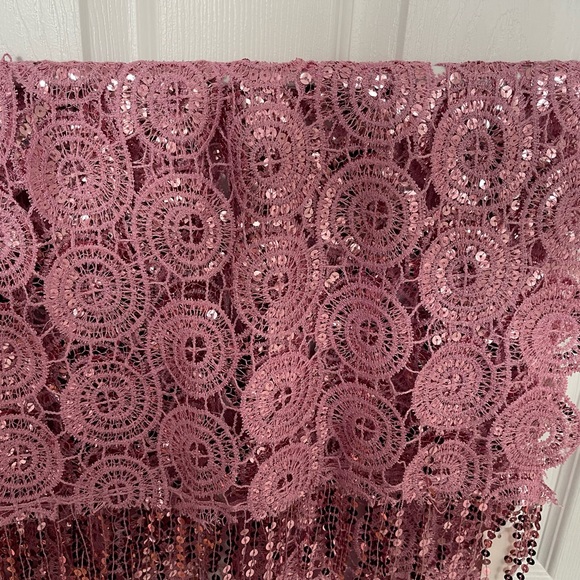 NWT Pink Shawl - Picture 3 of 3
